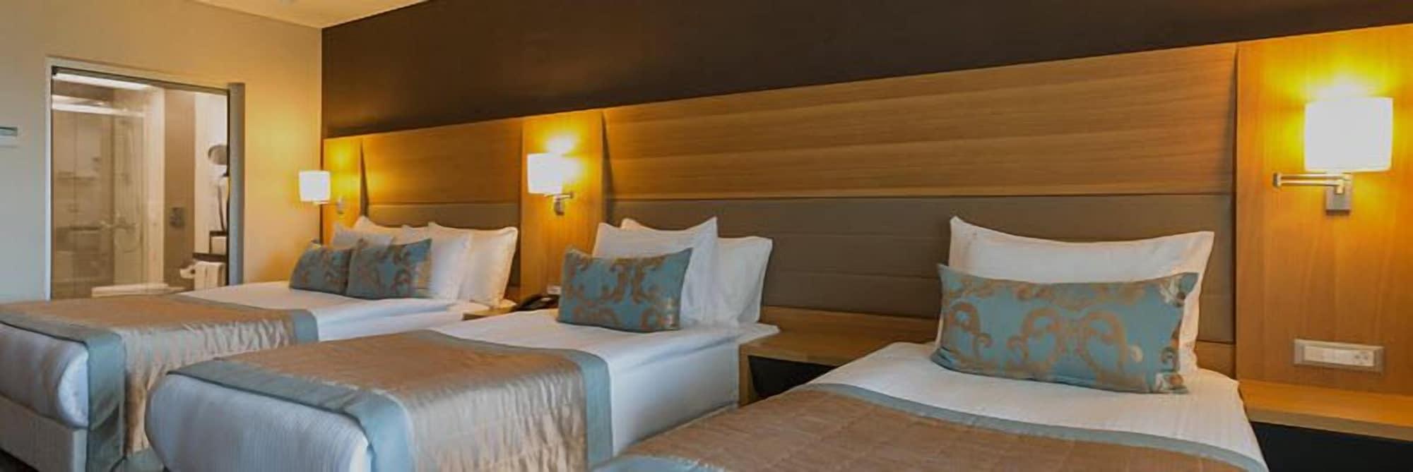 Hotel Boyalik &